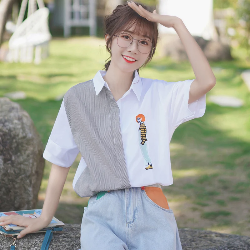 Chic Khaki 2021 New Loose Student Design Embroidered Short-Sleeved Shirt Women's Striped Hong Kong Style Cartoon Top Summer
Chic Khaki 2021 New Loose Student Design Embroidered Short-Sleeved Shirt Women's Striped Hong Kong Style Cartoon Top Summer