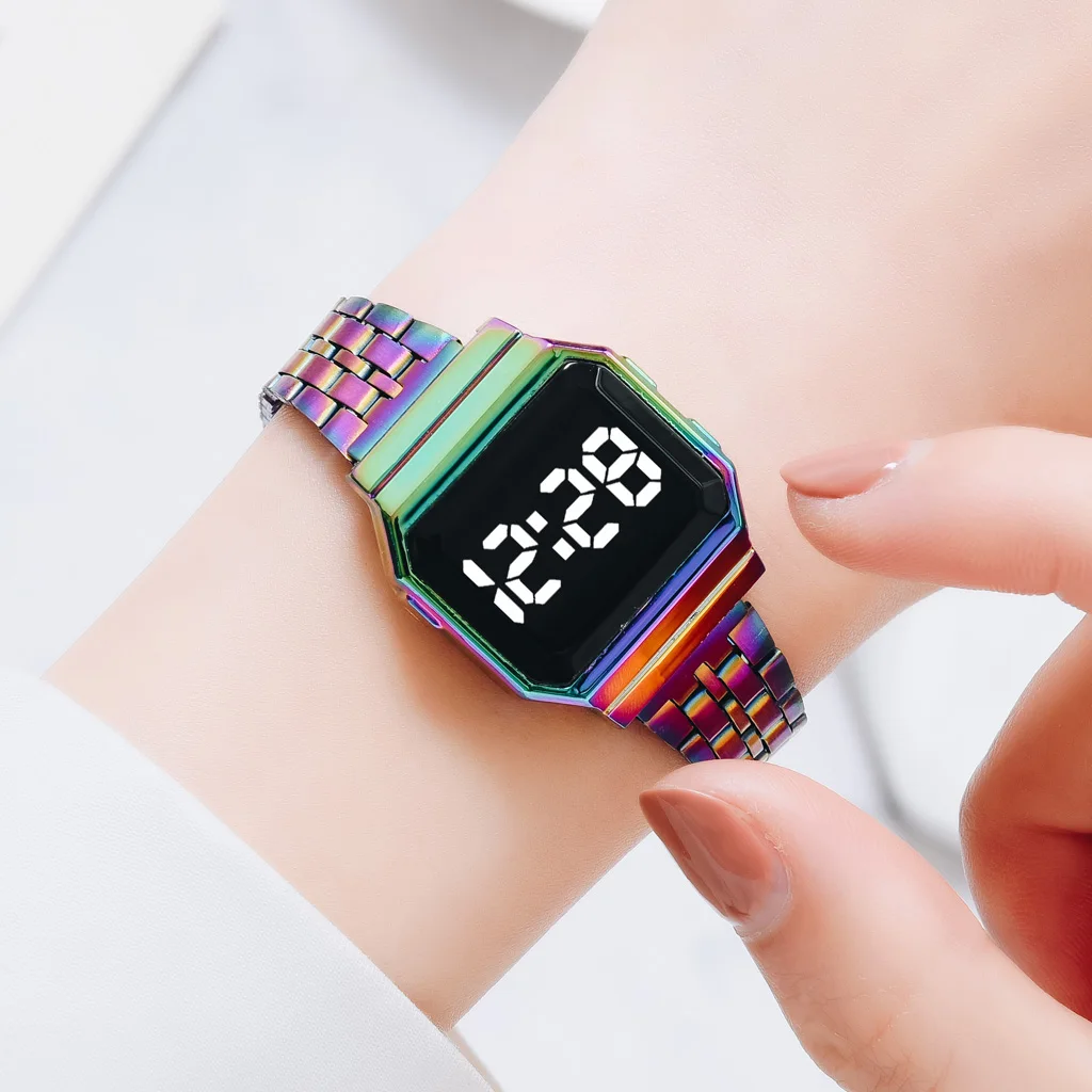 2021 New Luxury Women Alloy Led Watch Fashion Ladies Rose Gold Electronic Display Wristwatch Women Casual Couple Digital Watch
2021 New Luxury Women Alloy Led Watch Fashion Ladies Rose Gold Electronic Display Wristwatch Women Casual Couple Digital Watch