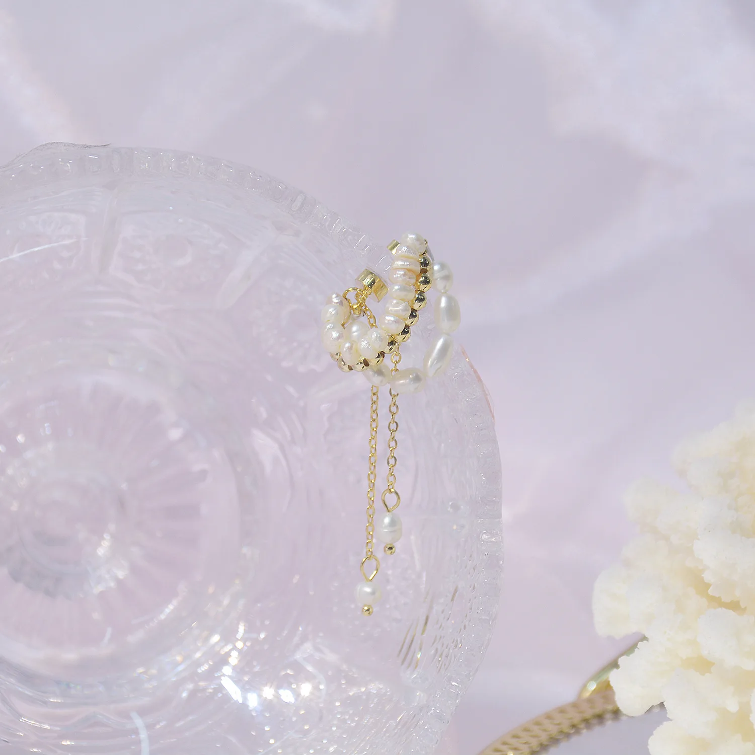 Delicate Jewelry 14K Real Gold 1pcs Freshwater Pearl Zircon Stud Earrings for Women S925 Silver Needle Earrings
Delicate Jewelry 14K Real Gold 1pcs Freshwater Pearl Zircon Stud Earrings for Women S925 Silver Needle Earrings