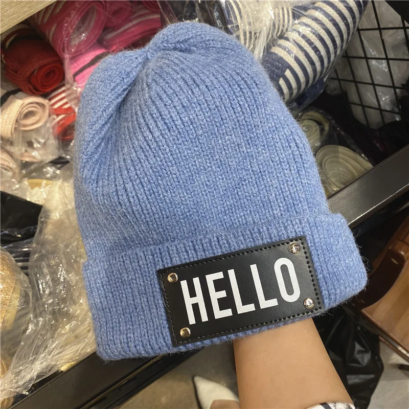 Korean Autumn and Winter Knitted Women's Hundred Hip-hop Landlord Fashion Letter Labeled Wool Hat Couple
Korean Autumn and Winter Knitted Women's Hundred Hip-hop Landlord Fashion Letter Labeled Wool Hat Couple