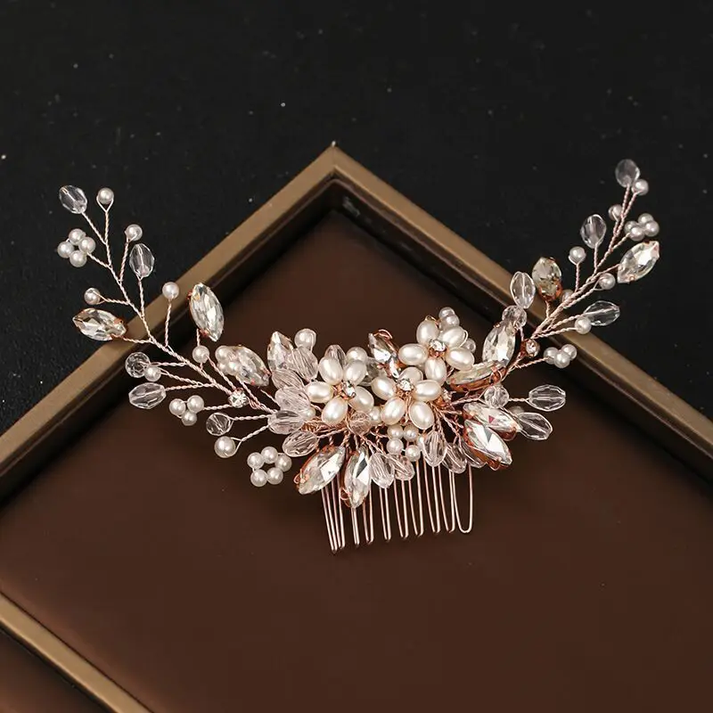 2021 summer sells the bride wedding tiara hmade crystal pearl combs wedding tiara
2021 summer sells the bride wedding tiara hmade crystal pearl combs wedding tiara