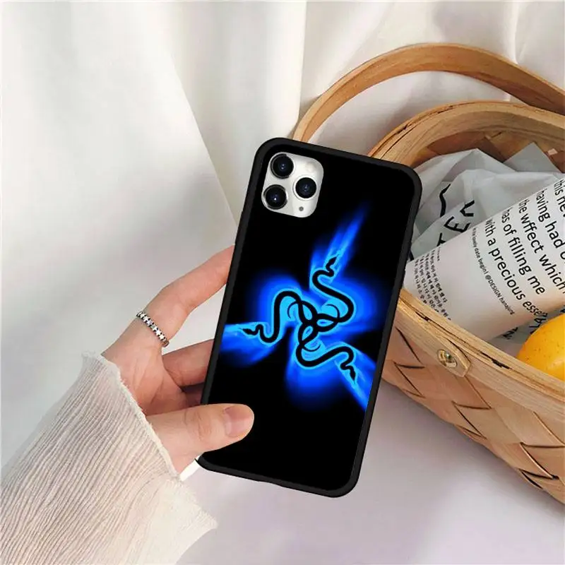 Gaming Razer Equipment Phone Case for iPhone 11 12 Pro X XS Max Mini XR 7 8 Plus SE 2020 Samsung S9 10 20 A51 Plus Ultra
Gaming Razer Equipment Phone Case for iPhone 11 12 Pro X XS Max Mini XR 7 8 Plus SE 2020 Samsung S9 10 20 A51 Plus Ultra