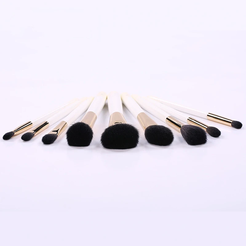 Makeup Brush Set 14 Pcs Cosmetic Powder Eye Shadow Eyeliner Foundation Blush Blend Beauty Woman Make-up for Women Maquiagem
Makeup Brush Set 14 Pcs Cosmetic Powder Eye Shadow Eyeliner Foundation Blush Blend Beauty Woman Make-up for Women Maquiagem