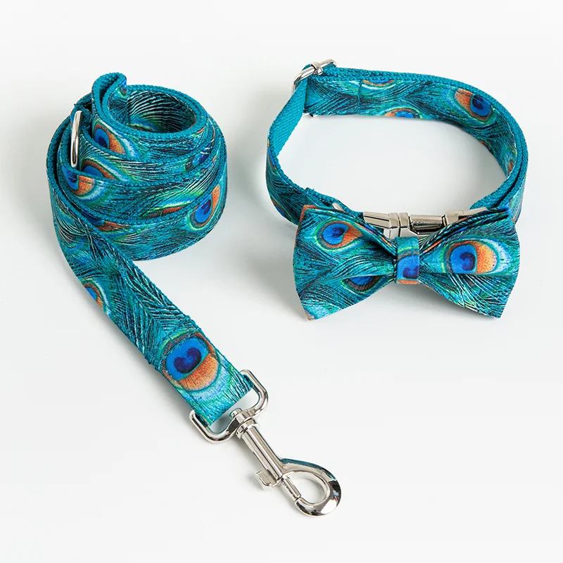 Adjustable Printed Dog Collar And Leash Set Zinc Alloy Release Buckle Green Feather Pattern Printing Pet Dog Collar With The Bow
Adjustable Printed Dog Collar And Leash Set Zinc Alloy Release Buckle Green Feather Pattern Printing Pet Dog Collar With The Bow
