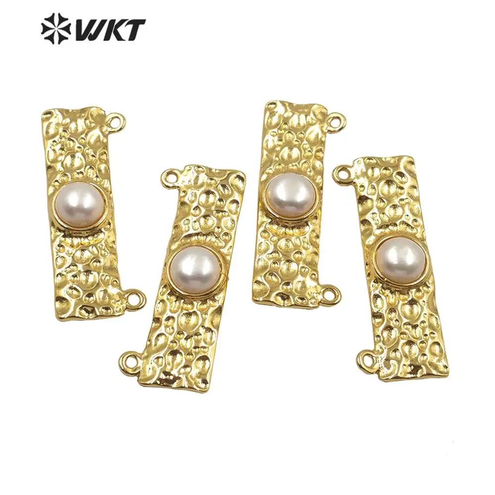 WT-JP189 new arrival rectangle shape pendant gold electroplated double loops long bar with white pearl woman fashion pendant
WT-JP189 new arrival rectangle shape pendant gold electroplated double loops long bar with white pearl woman fashion pendant