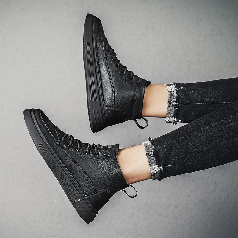 2020 Winter New Men Work Shoes Fashion Outdoor High Top Cotton Shoes Trend Vintage Men Walking Shoes Adult Motorcycle Boots %
2020 Winter New Men Work Shoes Fashion Outdoor High Top Cotton Shoes Trend Vintage Men Walking Shoes Adult Motorcycle Boots %