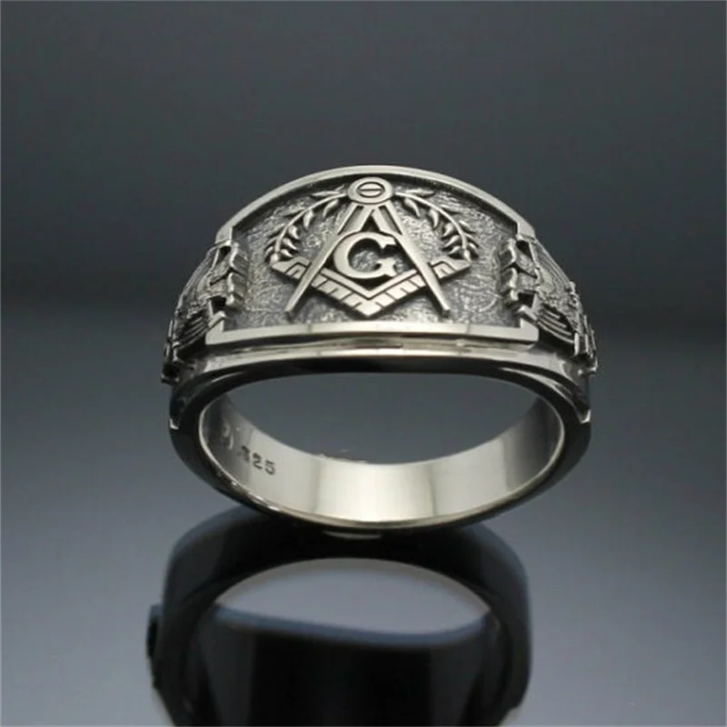New punk rock eagle religious ring men's retro gothic trend double-headed eagle pattern ring banquet jewelry gift wholesale
New punk rock eagle religious ring men's retro gothic trend double-headed eagle pattern ring banquet jewelry gift wholesale