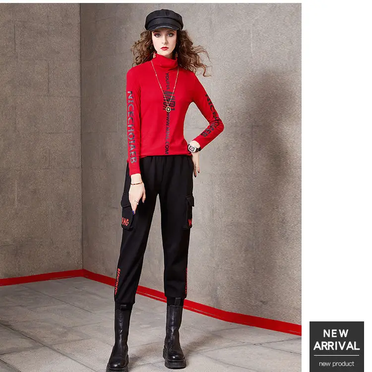 2020 new long sleeve high neck top foreign style letter T-shirt with velvet backing for women in autumn and winter
2020 new long sleeve high neck top foreign style letter T-shirt with velvet backing for women in autumn and winter