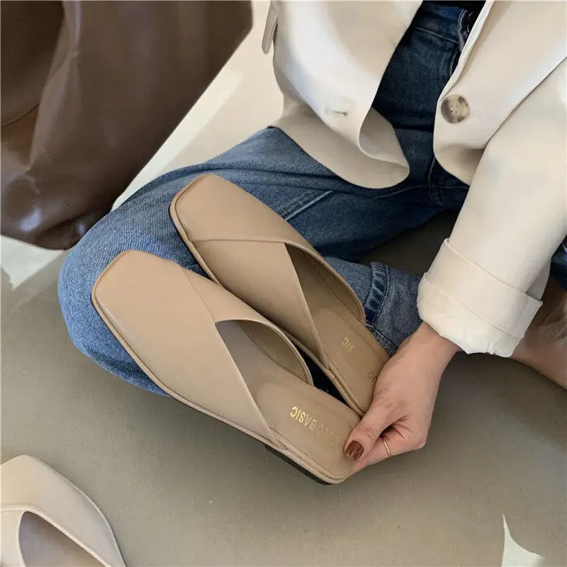 Apanzu Women Flat Heel Casual Square Toe Shoes Sandals 2021 Summer Simple Fashion Non-slip Flats Slip On Designer Female Sandals
Apanzu Women Flat Heel Casual Square Toe Shoes Sandals 2021 Summer Simple Fashion Non-slip Flats Slip On Designer Female Sandals