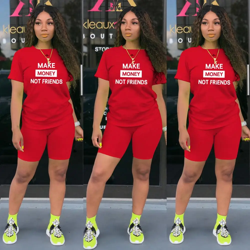 2020 women fashion simple solid color round neck short sleeves top and hot shorts 2 pieces set casual lady fashion outfits
2020 women fashion simple solid color round neck short sleeves top and hot shorts 2 pieces set casual lady fashion outfits