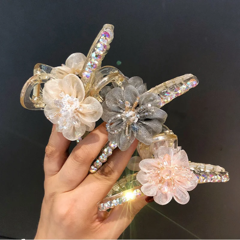 Sweet Large Shark Clip Flower Hair Claws Rhinestone Hair Grab Hair Clip Claw Clamp Women Girl Wedding Casual Hair Accessoires
Sweet Large Shark Clip Flower Hair Claws Rhinestone Hair Grab Hair Clip Claw Clamp Women Girl Wedding Casual Hair Accessoires