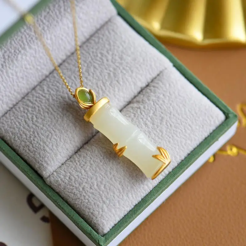 Natural S925 Sterling Silver Hetian White Jade Rich Bamboo Joint Pendant Ancient Silver Gilding Craft Vintage Silver Jewelry
Natural S925 Sterling Silver Hetian White Jade Rich Bamboo Joint Pendant Ancient Silver Gilding Craft Vintage Silver Jewelry