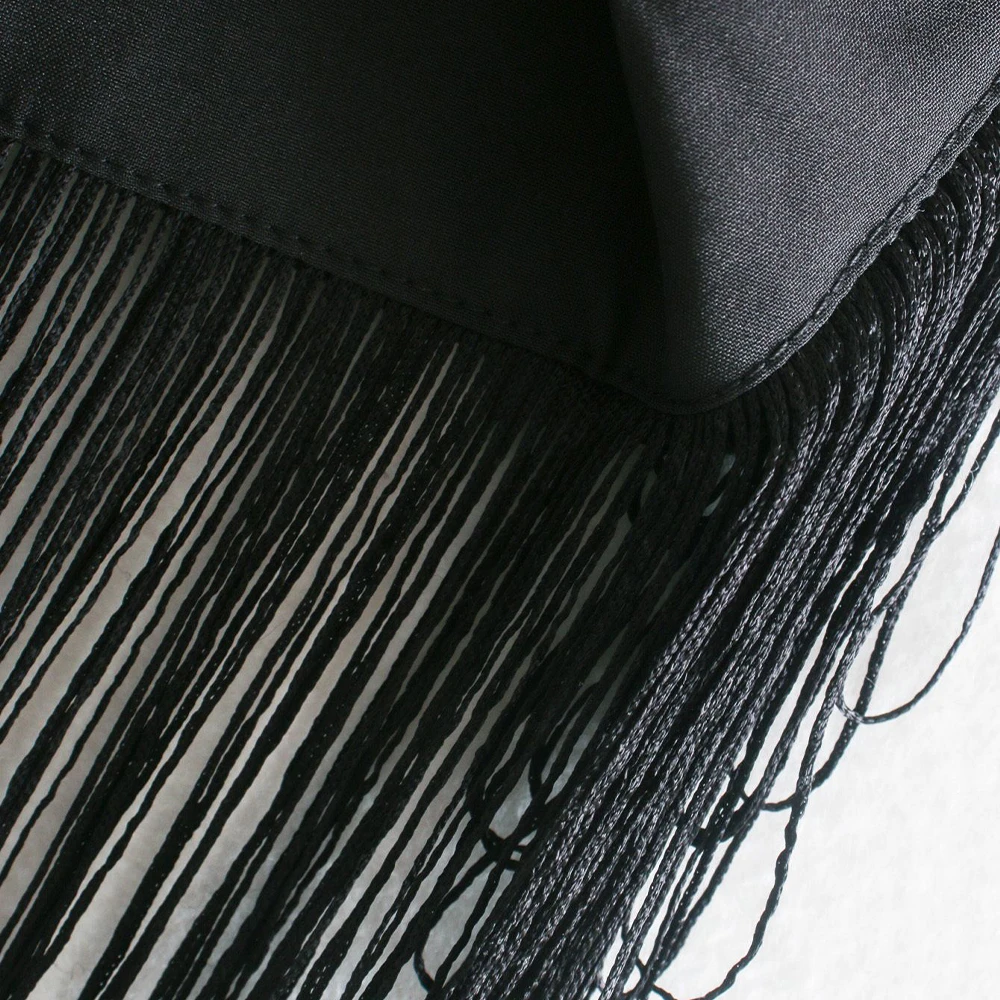 2020 New Women Velvet Skirt Fringed High waist Mini Skirt Knot detail Tassel Casual Chic High Street black woman skirts
2020 New Women Velvet Skirt Fringed High waist Mini Skirt Knot detail Tassel Casual Chic High Street black woman skirts
