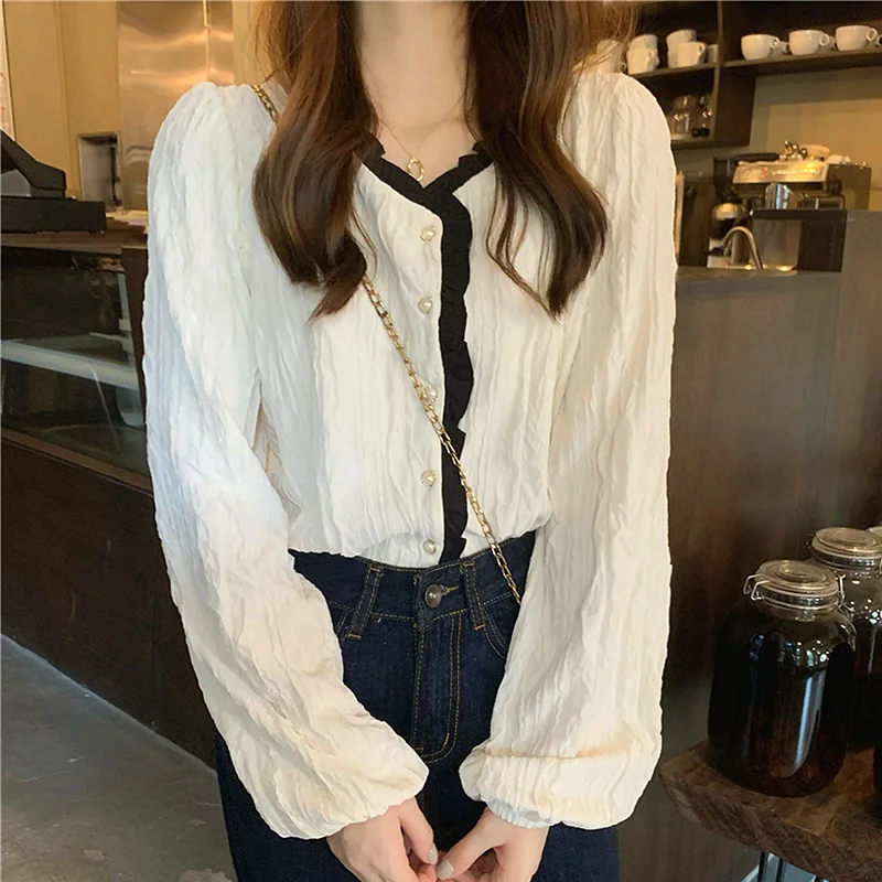 BETHQUENOY Bluzki Damskie Vintage Apricot Black Blouses Women Clothes Chemise Femme Ruffle Trim Neck Long Sleeve Shirts Woman
BETHQUENOY Bluzki Damskie Vintage Apricot Black Blouses Women Clothes Chemise Femme Ruffle Trim Neck Long Sleeve Shirts Woman