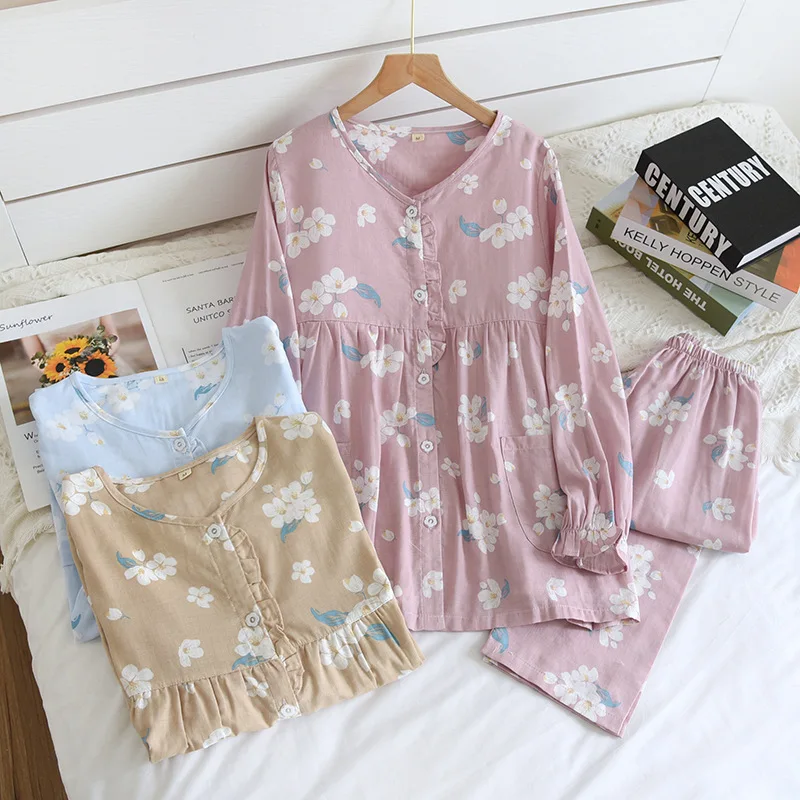 2021 New Spring and Autumn Pajamas Suit Ladies 100% Cotton Double Gauze Long-sleeved Thin Flower Home Service Suit Plus Size
2021 New Spring and Autumn Pajamas Suit Ladies 100% Cotton Double Gauze Long-sleeved Thin Flower Home Service Suit Plus Size