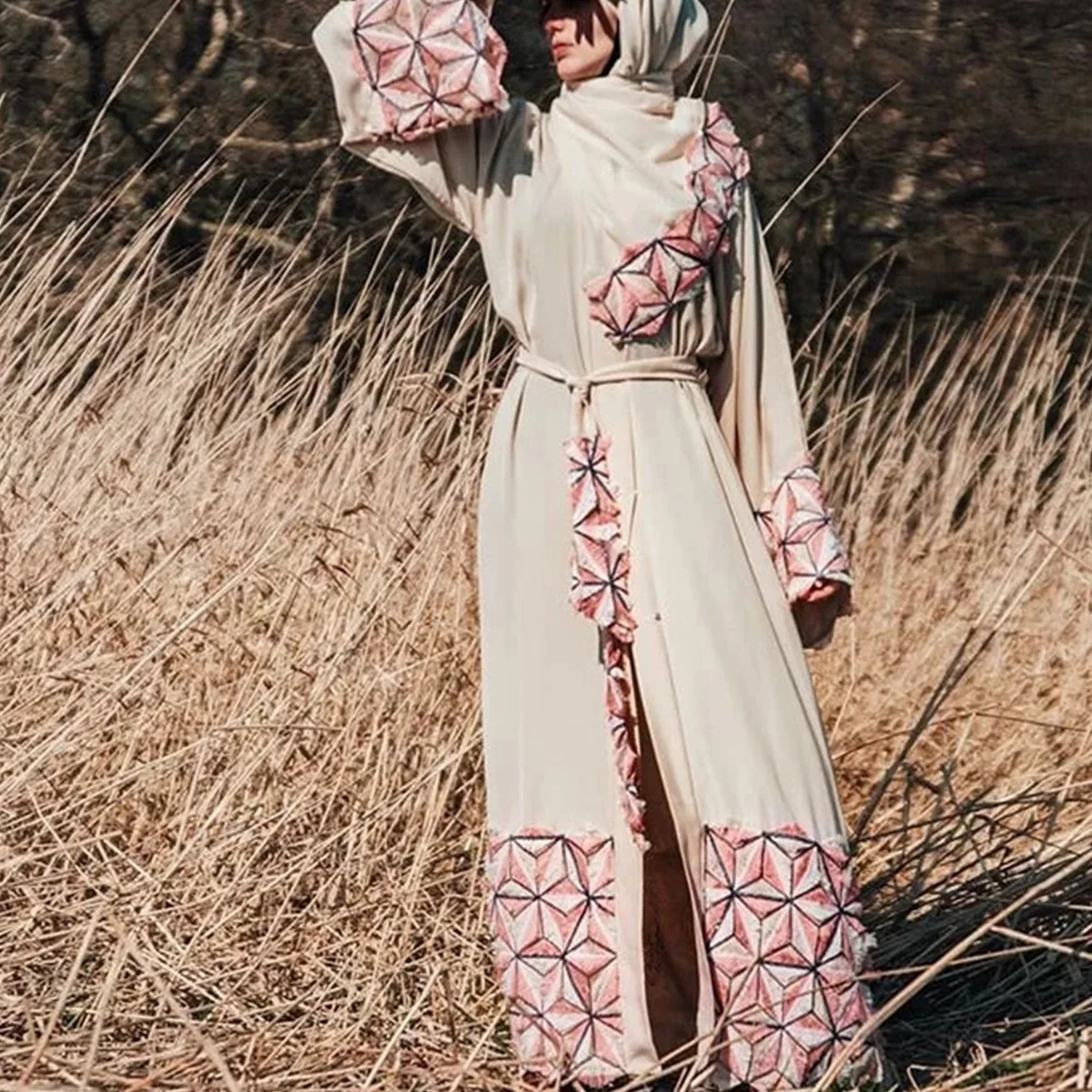 Мусульманское платье, мусульманская мода, Ближний Восток, ИД дуаби, абайя, турецкий халат, простое шитье, модное платье на бретельках, Abya поя...
Мусульманское платье, мусульманская мода, Ближний Восток, ИД дуаби, абайя, турецкий халат, простое шитье, модное платье на бретельках, Abya поя...
