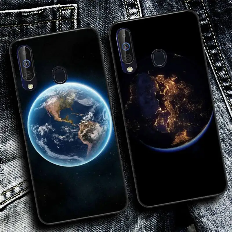 YNDFCNB Earth Moon Planet Phone Case for Samsung A51 01 50 71 21S 70 31 40 30 10 20 S E 11 91 A7 A8 2018 
YNDFCNB Earth Moon Planet Phone Case for Samsung A51 01 50 71 21S 70 31 40 30 10 20 S E 11 91 A7 A8 2018