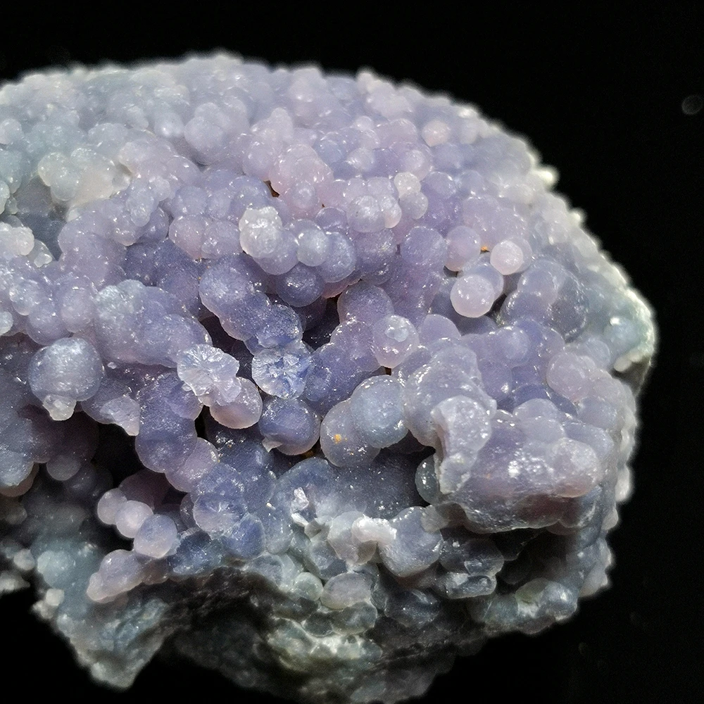 170g Natural Stone Purple Grape agate Mineral Crystals Specimens Form Indonesia A4-4
170g Natural Stone Purple Grape agate Mineral Crystals Specimens Form Indonesia A4-4