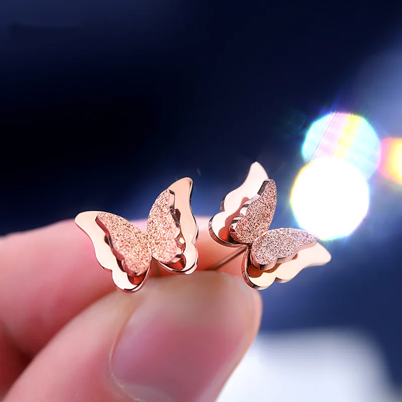 Fashion Ladies Butterfly Earrings For Women Stainless Steel Stud Earrings 2021 European Design UnFade Ear Jewelry Gift
Fashion Ladies Butterfly Earrings For Women Stainless Steel Stud Earrings 2021 European Design UnFade Ear Jewelry Gift