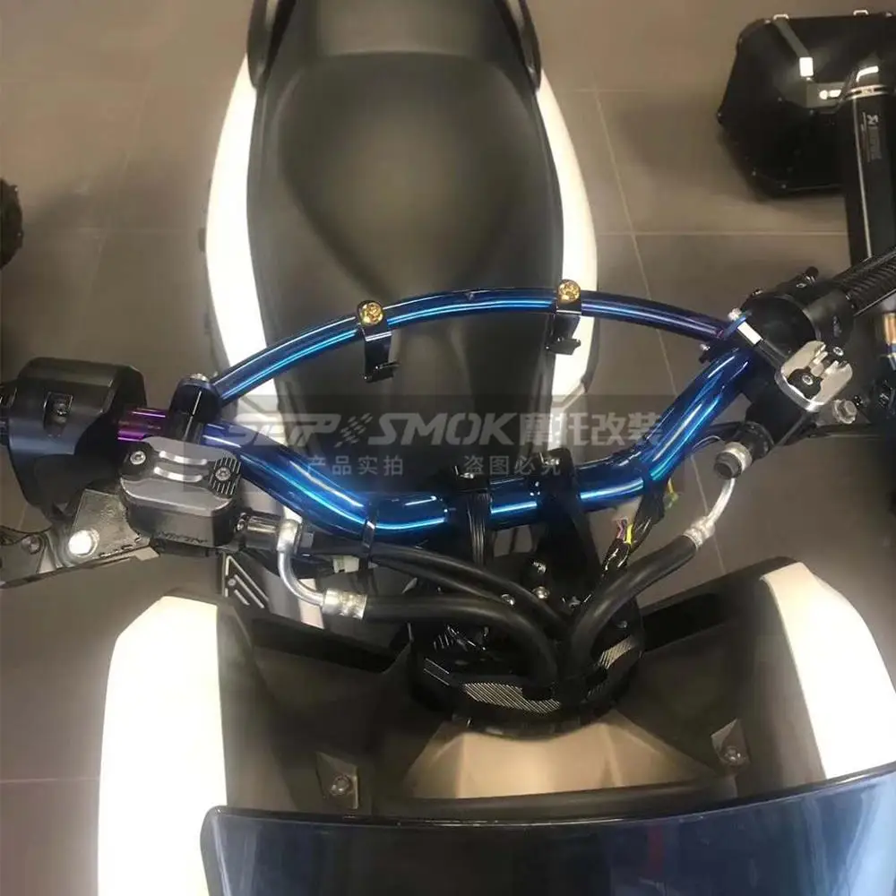 Motorcycle Scooter Accessories CNC Aluminum Alloy Mutifunctional Cross Bar For Honda X-ADV XADV PCX150 19 Hook Up 
Motorcycle Scooter Accessories CNC Aluminum Alloy Mutifunctional Cross Bar For Honda X-ADV XADV PCX150 19 Hook Up