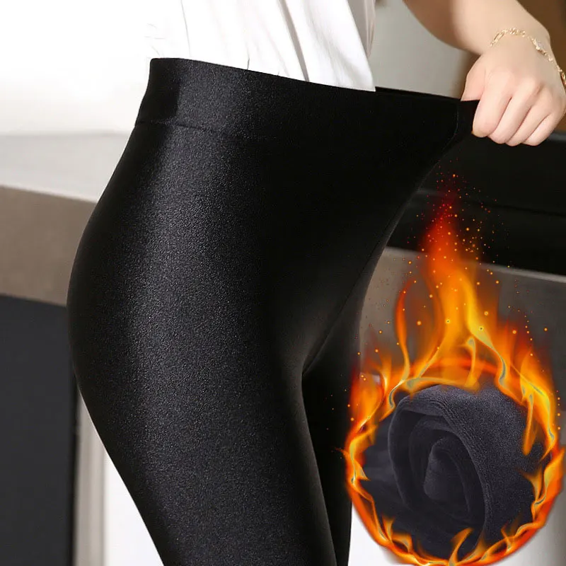 High Stretch Women Fleece Thick Warm Leggings Winter Bright Black High Waist Slim Stirrup Leggings Sexy Female Bottorming Pants
High Stretch Women Fleece Thick Warm Leggings Winter Bright Black High Waist Slim Stirrup Leggings Sexy Female Bottorming Pants