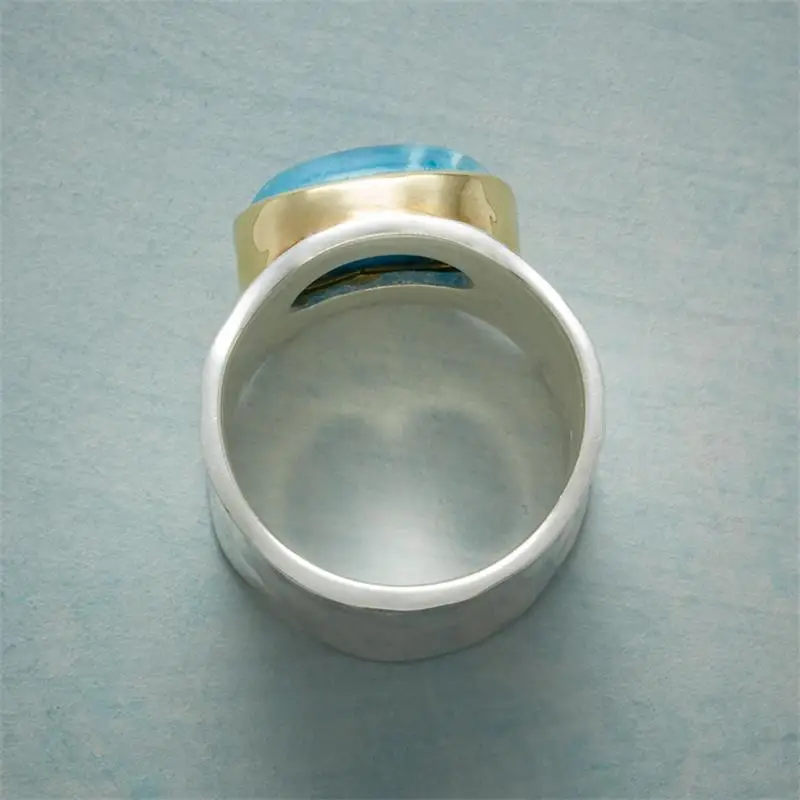 Simple Fashion Glossy Round Gemstone Ring Bohemian Women's Wedding Ring Ethnic Style Party Jewelry
Simple Fashion Glossy Round Gemstone Ring Bohemian Women's Wedding Ring Ethnic Style Party Jewelry
