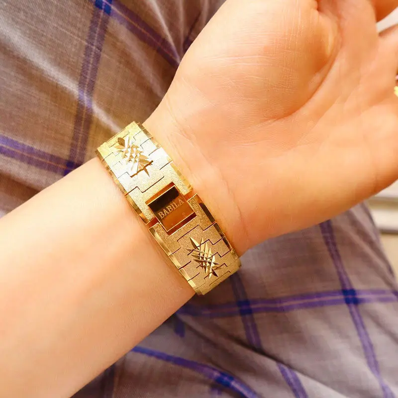 Luxury Shajin watch gold men's waterproof business quartz watch imported movement accurate without fading
Luxury Shajin watch gold men's waterproof business quartz watch imported movement accurate without fading