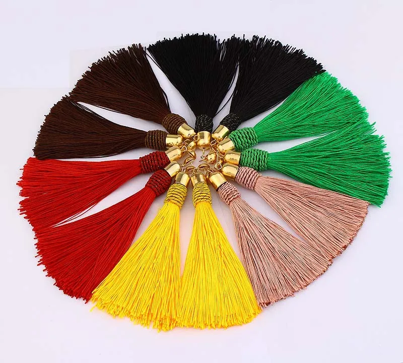 European and American hot-selling new fashion solid color bohemian long tassel earrings women
European and American hot-selling new fashion solid color bohemian long tassel earrings women