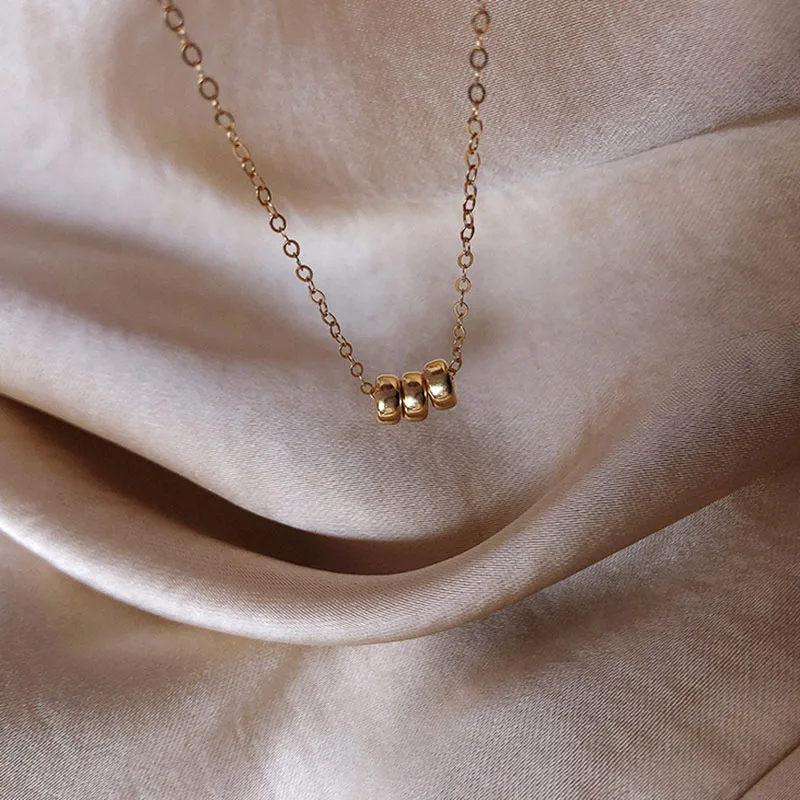MEYRROYU 925 Sterling Silver Necklace Women's Jewelry Fashion Simple Charm Necklace Sexy Clavicle Chain Jewelry Gift Wholesale
MEYRROYU 925 Sterling Silver Necklace Women's Jewelry Fashion Simple Charm Necklace Sexy Clavicle Chain Jewelry Gift Wholesale