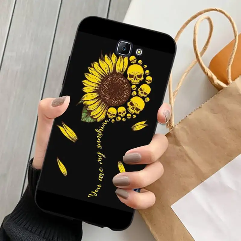 Yellow flower Small daisy sunflowe Phone Case for Samsung Note 8 9 10 20 lite pro ultra J 7 2 4 6 5 prime 
Yellow flower Small daisy sunflowe Phone Case for Samsung Note 8 9 10 20 lite pro ultra J 7 2 4 6 5 prime