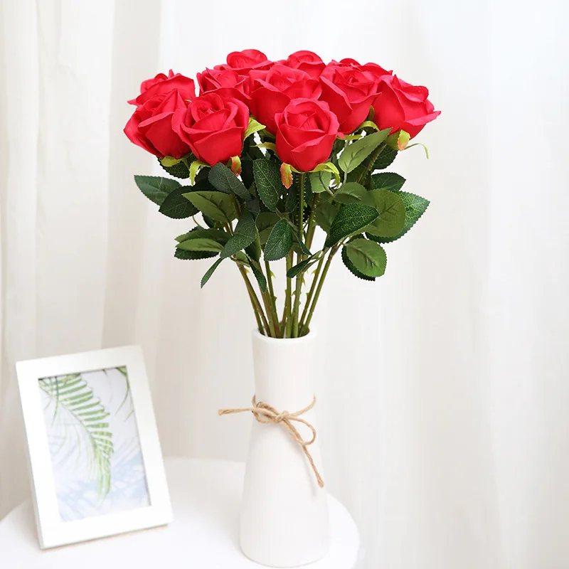 1 Pcs Red Rose Silk Artificial Flower Plant Bouquet Family Wedding Christmas Home Decoration Cheap Fake Flower Valentine Gift
1 Pcs Red Rose Silk Artificial Flower Plant Bouquet Family Wedding Christmas Home Decoration Cheap Fake Flower Valentine Gift