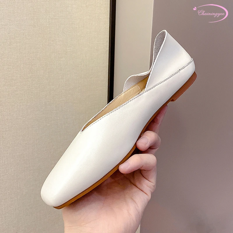 Simple style square toe soft real leather comfortable flat with shoes fashion slip-on apricot beige brown cowhide women's shoes
Simple style square toe soft real leather comfortable flat with shoes fashion slip-on apricot beige brown cowhide women's shoes