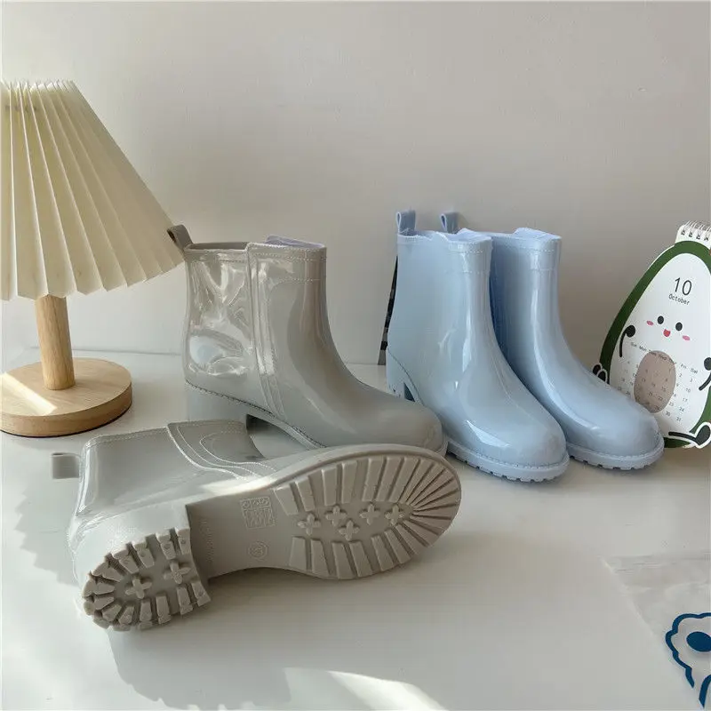 PULOMIES Women Shoes Rain Boots Ladies Non-Slip Short Tube Fashion Outer Wear Rubber Warm Waterproof Shoes Ankle Boots
PULOMIES Women Shoes Rain Boots Ladies Non-Slip Short Tube Fashion Outer Wear Rubber Warm Waterproof Shoes Ankle Boots