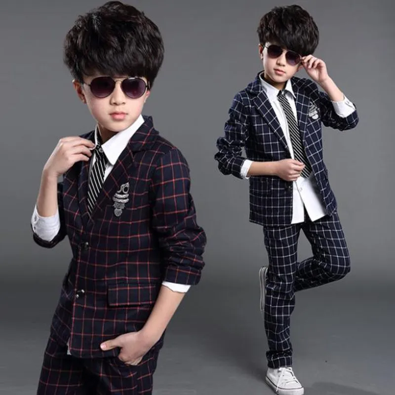 Children's wear boy suit suit, autumn winter flower boy dress, boy's cub coat, children's small suit 2 pieces.
Children's wear boy suit suit, autumn winter flower boy dress, boy's cub coat, children's small suit 2 pieces.
