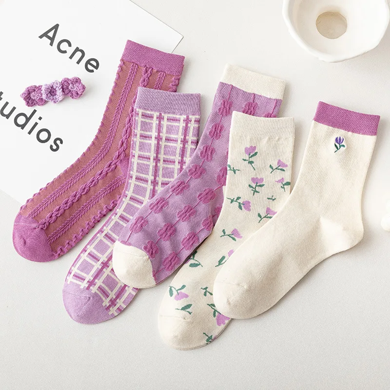 New Fashion Purple Socks Women Harajuku Floral Print Japanese Kawaii Cute Woman Socks Streetwear Retro Vintage Cotton Crew Socks
New Fashion Purple Socks Women Harajuku Floral Print Japanese Kawaii Cute Woman Socks Streetwear Retro Vintage Cotton Crew Socks
