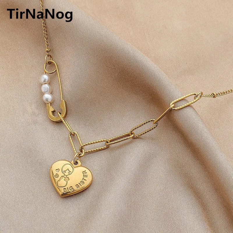 

The Baroque Imitation Pearl Pendant Necklace Of Style Restoring Ancient Ways France Contracted Heart Sister Collarbone Chain
