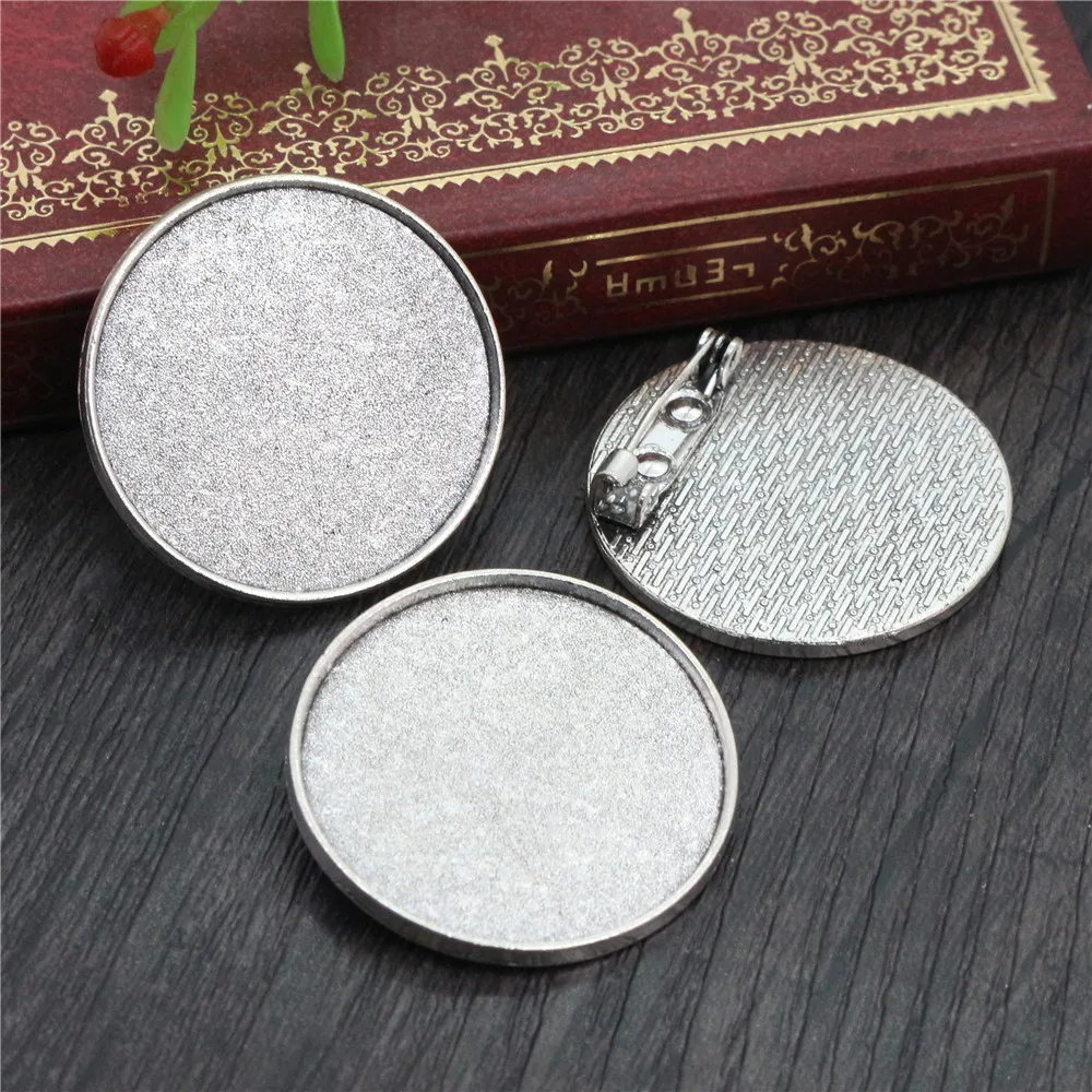 5pcs 30mm Inner Size Antique Silver Plated and Bronze Brooch Cabochon Base Setting
5pcs 30mm Inner Size Antique Silver Plated and Bronze Brooch Cabochon Base Setting