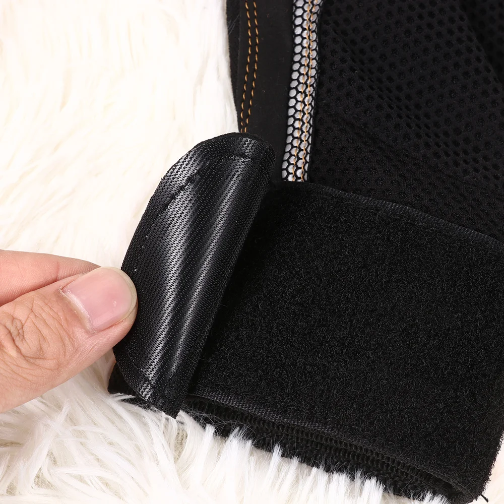 1 Pair of Outdoor Strength Training Half Finger Wrist Bracers Palm Protective Sports Equipment Elastic Hands Prote
1 Pair of Outdoor Strength Training Half Finger Wrist Bracers Palm Protective Sports Equipment Elastic Hands Prote