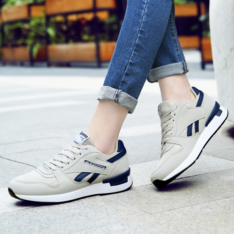 New Breathable Men Running Shoes Women Sneakers Air Mesh Trainers Lightweight Antiskid Outdoor Walking Shoes Unisex Sports Shoes
New Breathable Men Running Shoes Women Sneakers Air Mesh Trainers Lightweight Antiskid Outdoor Walking Shoes Unisex Sports Shoes