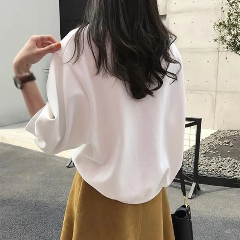 WomanSweatshirts Solid Color Korean Style Female Pullovers Cotton Oversize Ladies Pullovers Women Casual Loose Jumpers Jacket
WomanSweatshirts Solid Color Korean Style Female Pullovers Cotton Oversize Ladies Pullovers Women Casual Loose Jumpers Jacket