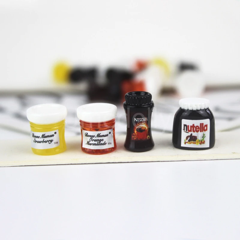 4PCS 1:12 Dollhouse Miniature Food Mini Chocolate Sauce Jam Honey Food for Blyth Pullip Barbi Doll Kitchen Toy Accessories
4PCS 1:12 Dollhouse Miniature Food Mini Chocolate Sauce Jam Honey Food for Blyth Pullip Barbi Doll Kitchen Toy Accessories