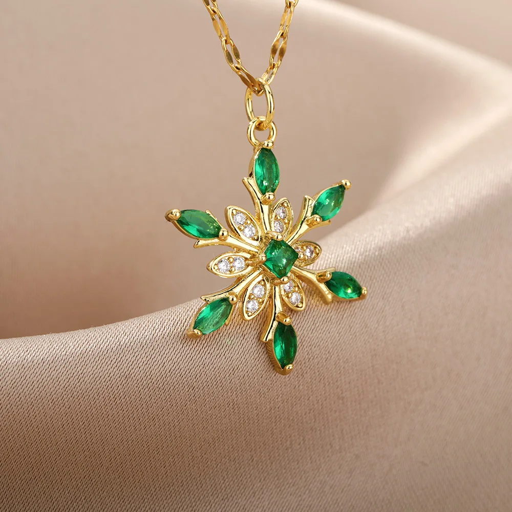 Charm Snowflake Pendant Necklace For Women Stainless Steel Gold Color Colorful Zircon Necklaces Aesthetic Boho Jewerly collar
Charm Snowflake Pendant Necklace For Women Stainless Steel Gold Color Colorful Zircon Necklaces Aesthetic Boho Jewerly collar