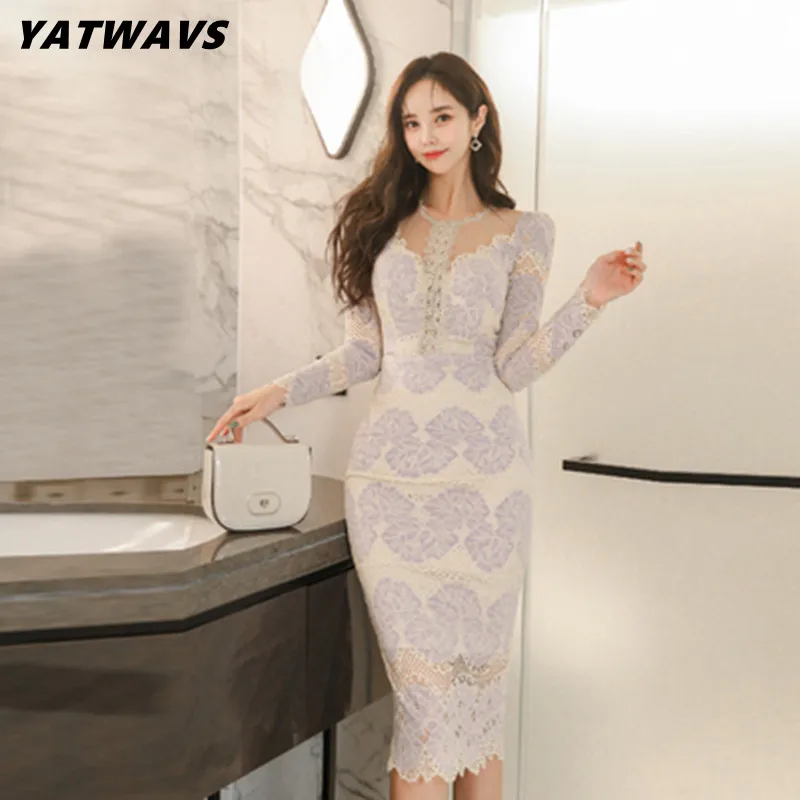 YATWAVS 2022 Korean Fashion Slim Splicing Lace Dress Women Elegant O Collar Hollow Out Work Spring Ladies Party Dresses Vestidos
YATWAVS 2022 Korean Fashion Slim Splicing Lace Dress Women Elegant O Collar Hollow Out Work Spring Ladies Party Dresses Vestidos