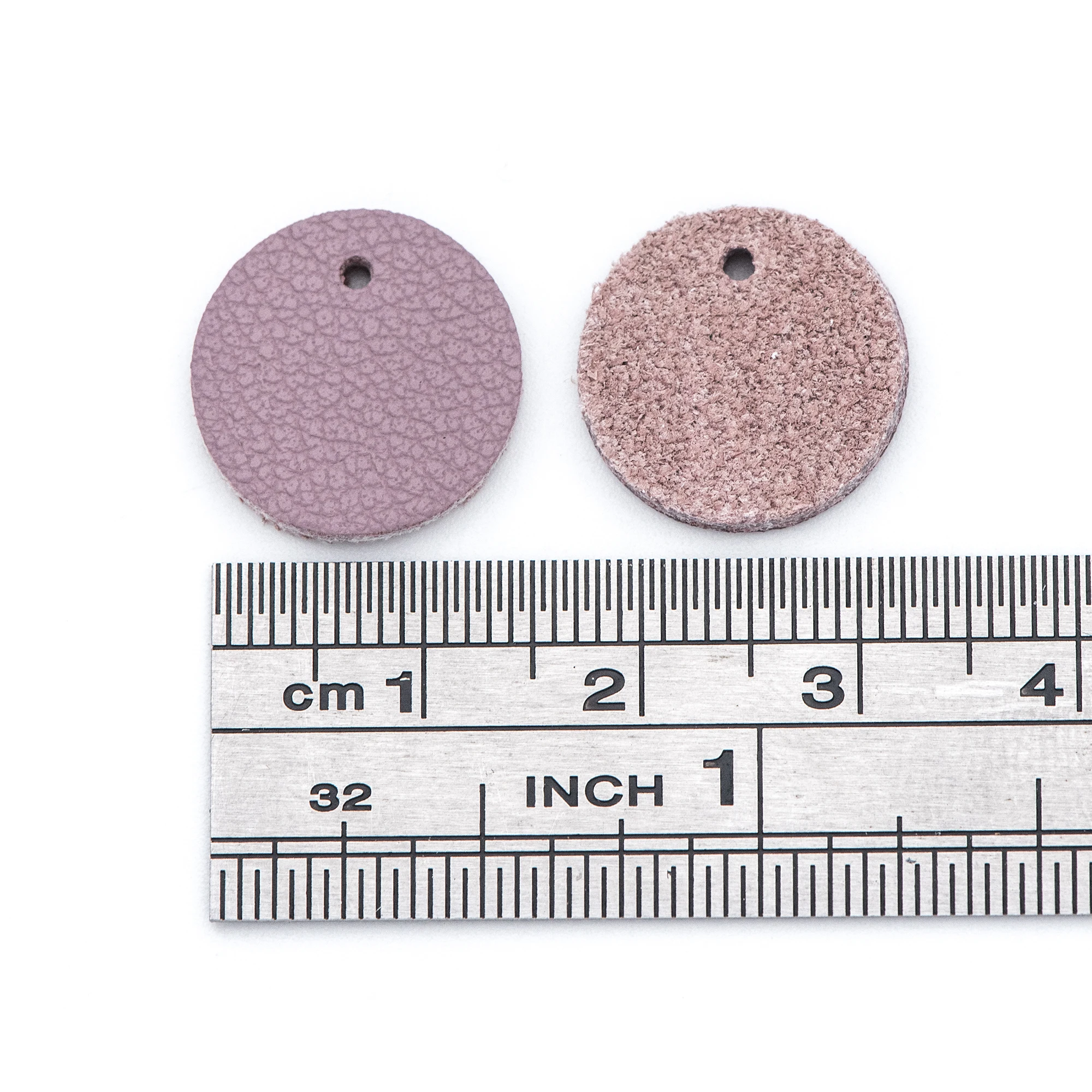 10pcs Genuine Leather Round Charms 15mm, Flat Coin Disc Geometric Pendants, DIY Components for Earrings, Purple (FB-062-2)
10pcs Genuine Leather Round Charms 15mm, Flat Coin Disc Geometric Pendants, DIY Components for Earrings, Purple (FB-062-2)