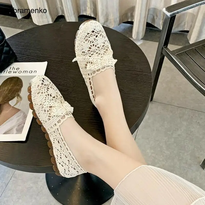 Women Flats Summer Style Casual Solid Gauze Breathable Slip-On Flat Shoes Soft Comfortable Women Hollow Bow Shoes Ballet Flats
Women Flats Summer Style Casual Solid Gauze Breathable Slip-On Flat Shoes Soft Comfortable Women Hollow Bow Shoes Ballet Flats