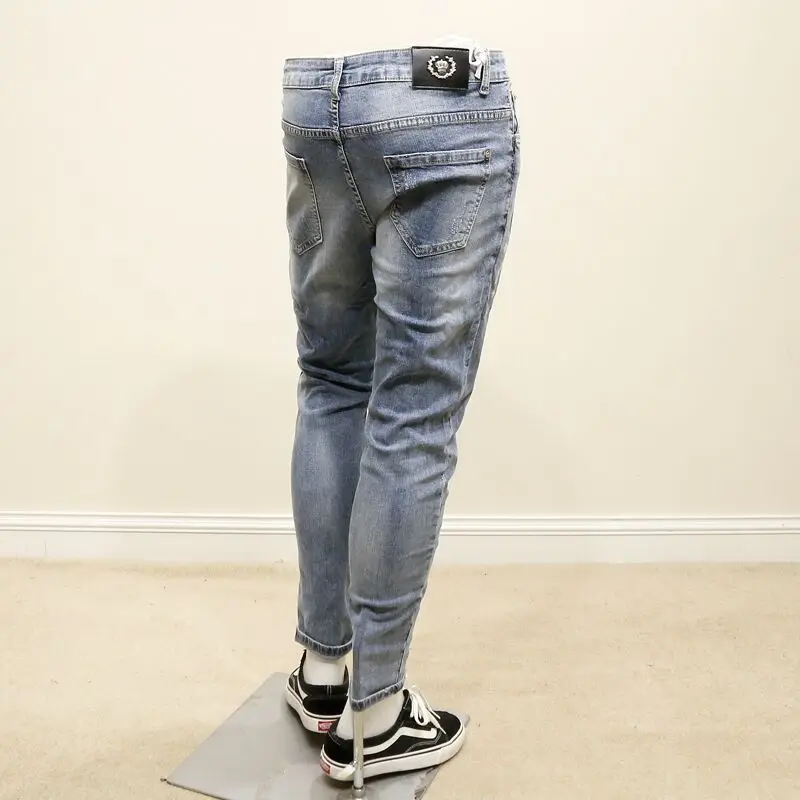 Fashion Street Men Jeans Vintage Retro Slim Fit Ripped Jeans For Men Embroidery Patchwork Designer Hip Hop Denim Punk Pants
Fashion Street Men Jeans Vintage Retro Slim Fit Ripped Jeans For Men Embroidery Patchwork Designer Hip Hop Denim Punk Pants