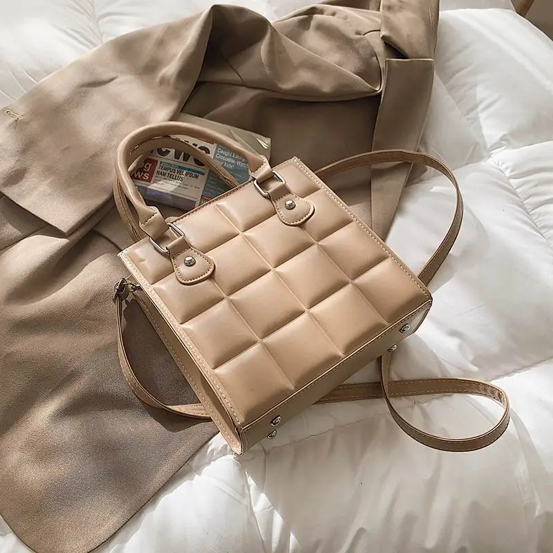 Luxury Designers Brand Crossbody Bag Women High Quality PU Leather Shoulder Bag Girl Fashion Travel Handbag Lady Cute Waist Bags
Luxury Designers Brand Crossbody Bag Women High Quality PU Leather Shoulder Bag Girl Fashion Travel Handbag Lady Cute Waist Bags