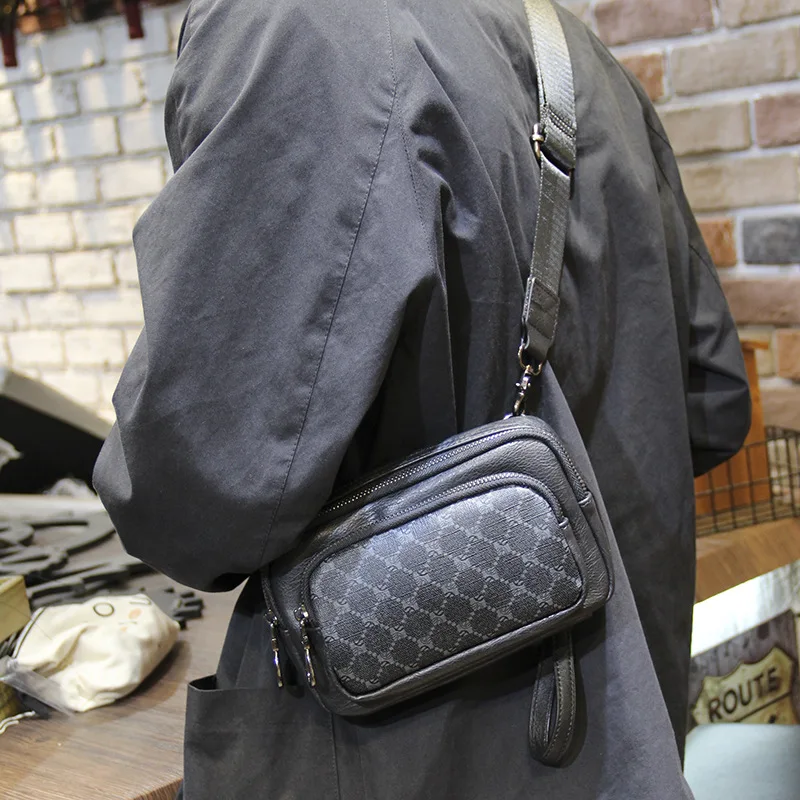 Mini Should bag for Men Crossbody Bags 2021 Men's Cluth Bag Luxury Purse Male Handbag Phone Zipper Sling Messenger Bag
Mini Should bag for Men Crossbody Bags 2021 Men's Cluth Bag Luxury Purse Male Handbag Phone Zipper Sling Messenger Bag