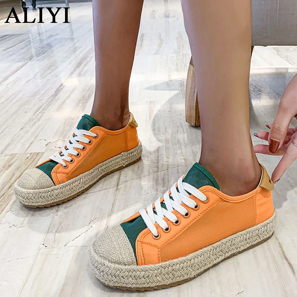 Женские кроссовки в стиле пэчворк, Новинка осени 2021, дышащая женская Повседневная холщовая Обувь На Шнуровке из конопли, женские спортивные...
Женские кроссовки в стиле пэчворк, Новинка осени 2021, дышащая женская Повседневная холщовая Обувь На Шнуровке из конопли, женские спортивные...