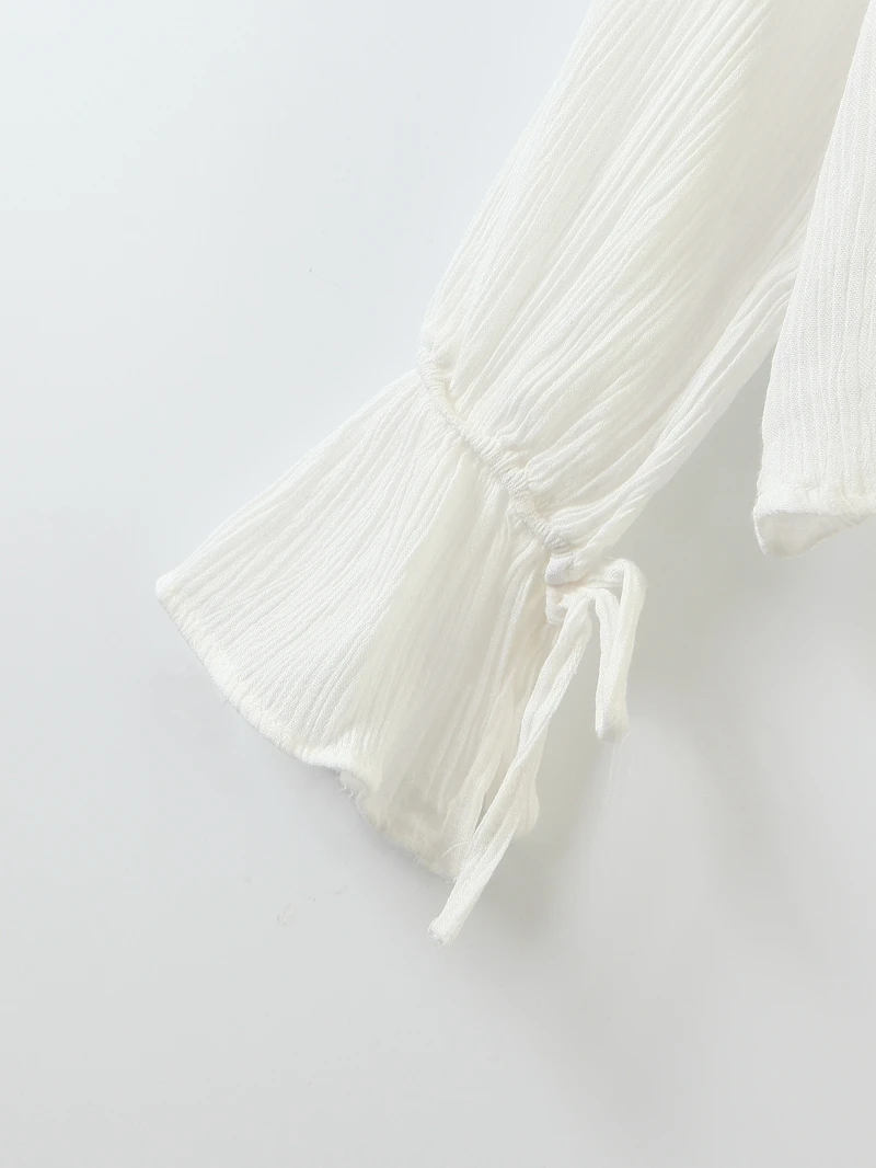 Summer Spring Blouse Puff Sleeve Pleated Shirt Stand Collar Elegant White Shirts Women Pullover Blouse XZ2518
Summer Spring Blouse Puff Sleeve Pleated Shirt Stand Collar Elegant White Shirts Women Pullover Blouse XZ2518